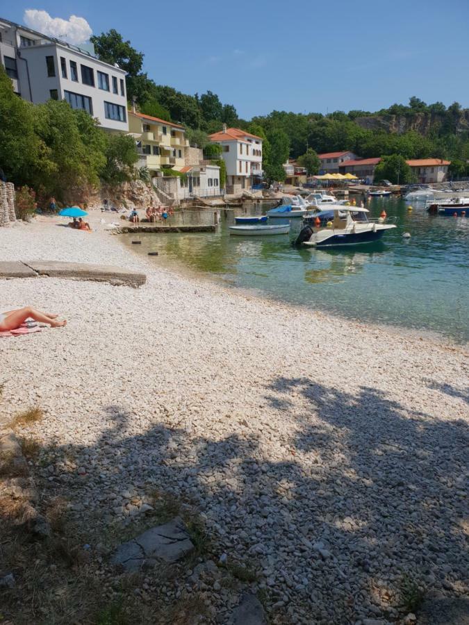 Apartman Villa Carolina Rijeka Exteriör bild