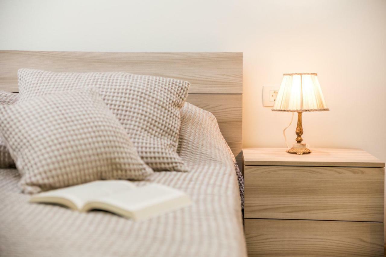 Apartman Villa Carolina Rijeka Exteriör bild